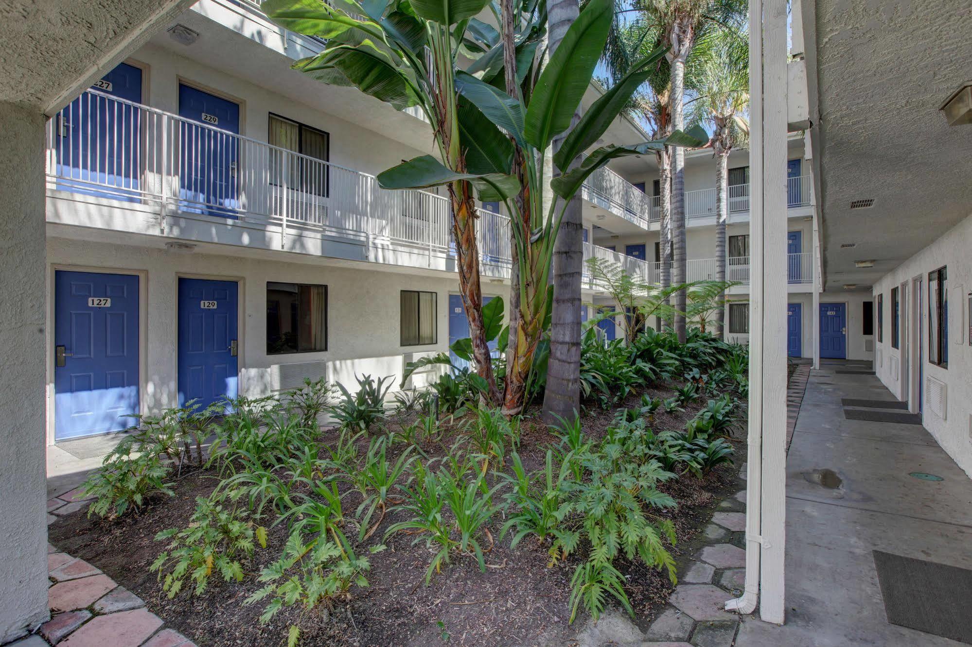 Motel 6-Bellflower, Ca - Los Angeles Exterior photo